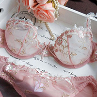 LINGERIE